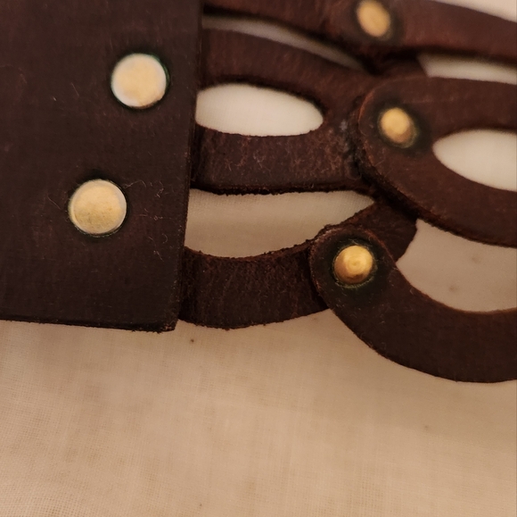 Vintage Leather Belt - Australia - Picture 4 of 14